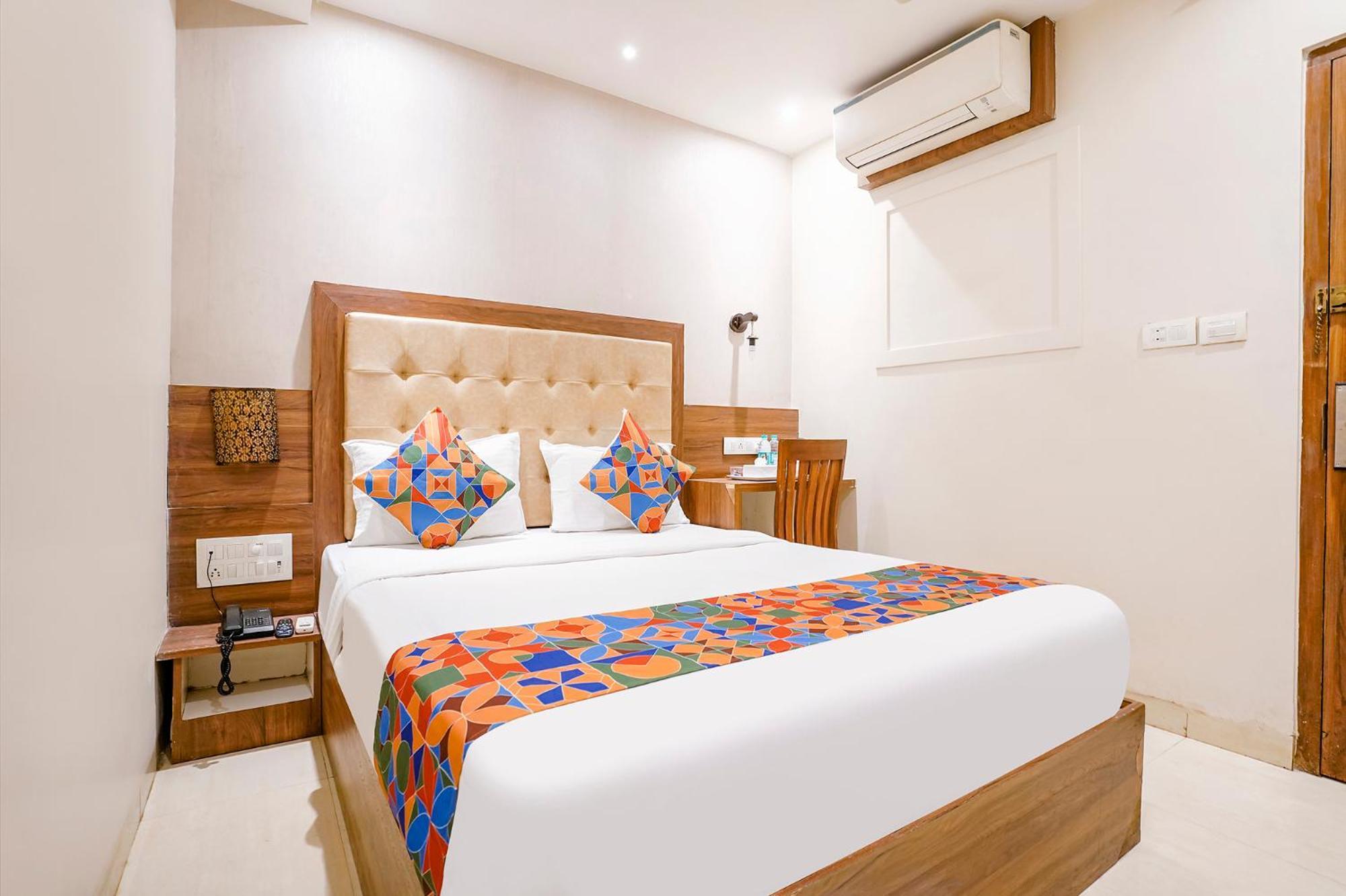 Fabhotel Amber Palace - Nr Fort & Csmt Station Mumbai Bagian luar foto